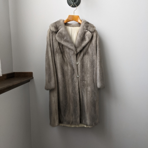 Vintage Jackets & Blazers - Vintage Mink Fur Coat